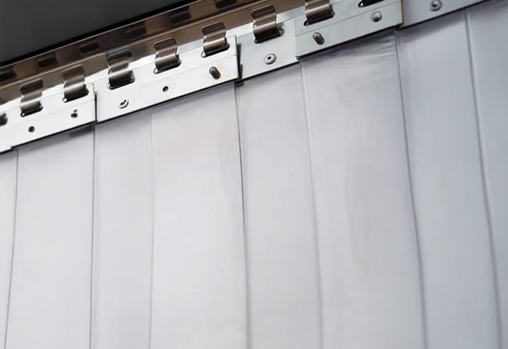 montaż kurtyn paskowych kurtyny do mroźni